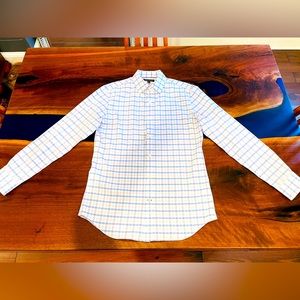 Banana Republic Non-Iron Slim Fit Dress Shirt (Size M)